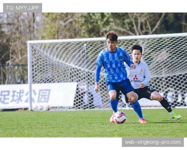 广州足球俱乐部冬训进入关键阶段，年轻阵容磨合提速